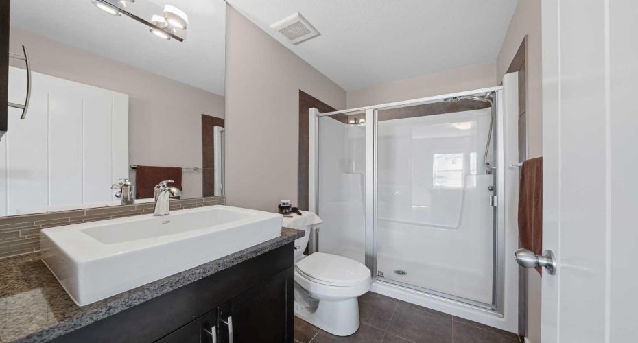 464 Quarry Villas, Calgary, Alberta T2C 5K1, 2 Bedrooms Bedrooms, ,4 BathroomsBathrooms,Residential,For Sale,Quarry,A2328940
