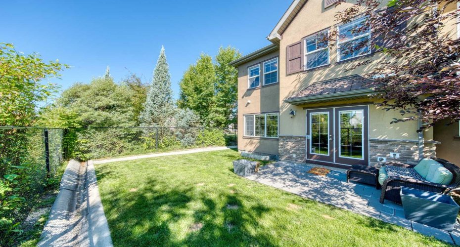 464 Quarry Villas, Calgary, Alberta T2C 5K1, 2 Bedrooms Bedrooms, ,4 BathroomsBathrooms,Residential,For Sale,Quarry,A2328940