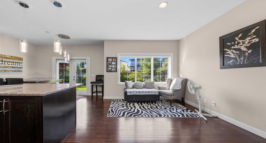 464 Quarry Villas, Calgary, Alberta T2C 5K1, 2 Bedrooms Bedrooms, ,4 BathroomsBathrooms,Residential,For Sale,Quarry,A2328940