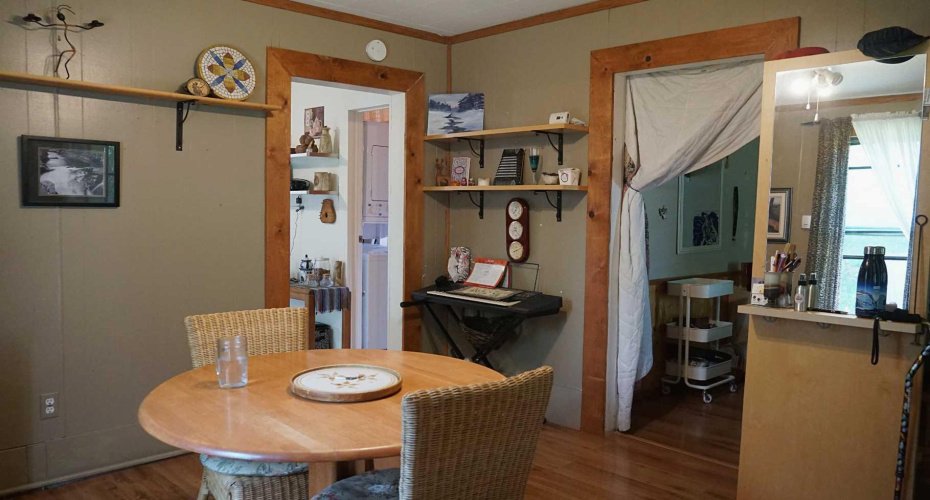 4716 49 Street, Mannville, Alberta T0B 2W0, 1 Bedroom Bedrooms, ,1 BathroomBathrooms,Residential,For Sale,49,A2328942