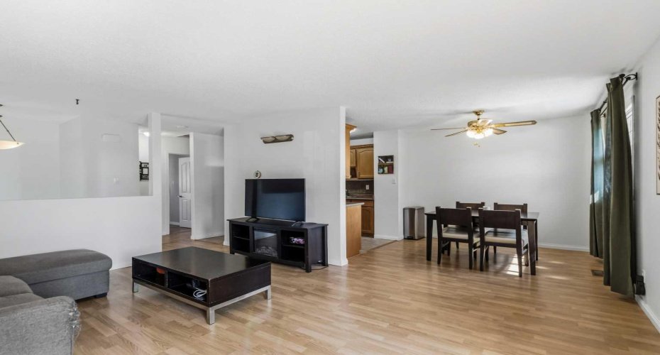 148 Silin Forest Road, Fort McMurray, Alberta T9H 3A1, 4 Bedrooms Bedrooms, ,2 BathroomsBathrooms,Residential,For Sale,Silin Forest,A2328978