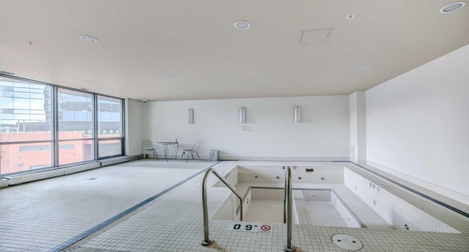 225 11 Avenue, Calgary, Alberta T2G 0G3, 1 Bedroom Bedrooms, ,1 BathroomBathrooms,Residential,For Sale,11,A2328985