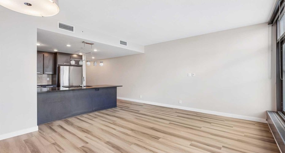 225 11 Avenue, Calgary, Alberta T2G 0G3, 1 Bedroom Bedrooms, ,1 BathroomBathrooms,Residential,For Sale,11,A2328985