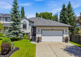 39 West Terrace Crescent, Cochrane, Alberta T4C 1R7, 4 Bedrooms Bedrooms, ,3 BathroomsBathrooms,Residential,For Sale,West Terrace,A2329007 39 West Terrace Crescent, Cochrane, Alberta T4C 1R7, 4 Bedrooms Bedrooms, ,3 BathroomsBathrooms,Residential,For Sale,West Terrace,A2329007
