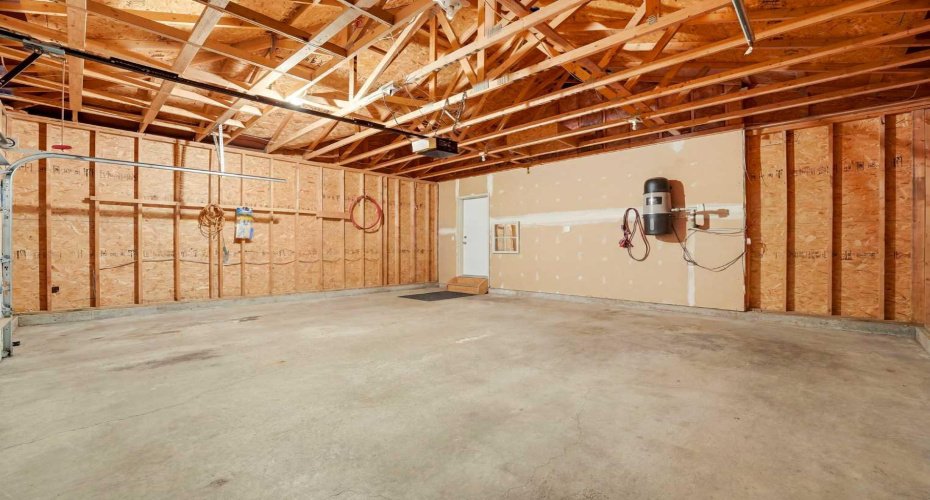 39 West Terrace Crescent, Cochrane, Alberta T4C 1R7, 4 Bedrooms Bedrooms, ,3 BathroomsBathrooms,Residential,For Sale,West Terrace,A2329007