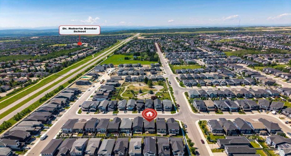 16 West Grove Link, Calgary, Alberta T3H 6E3, 7 Bedrooms Bedrooms, ,4 BathroomsBathrooms,Residential,For Sale,West Grove,A2329009