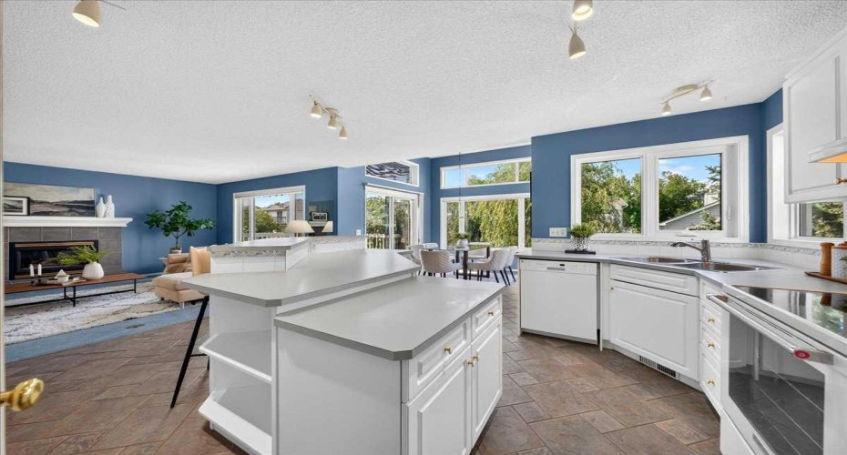 Sunny kitchen