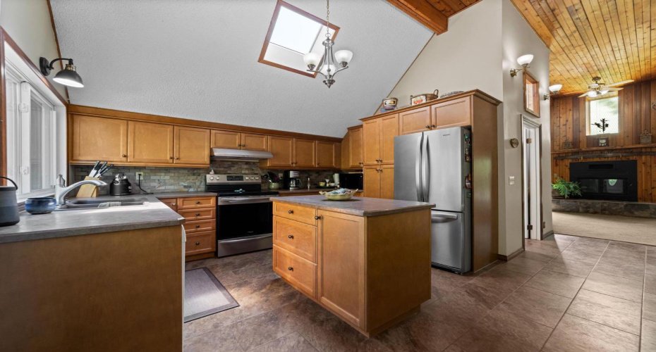 Range Road 194 Range, Rural Camrose County, Alberta t4v 2n1, 3 Bedrooms Bedrooms, ,2 BathroomsBathrooms,Residential,For Sale,194,A2329040