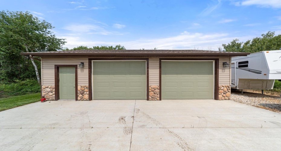 Range Road 194 Range, Rural Camrose County, Alberta t4v 2n1, 3 Bedrooms Bedrooms, ,2 BathroomsBathrooms,Residential,For Sale,194,A2329040