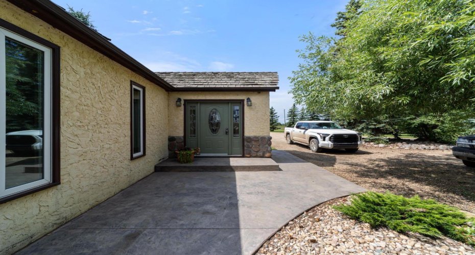 Range Road 194 Range, Rural Camrose County, Alberta t4v 2n1, 3 Bedrooms Bedrooms, ,2 BathroomsBathrooms,Residential,For Sale,194,A2329040