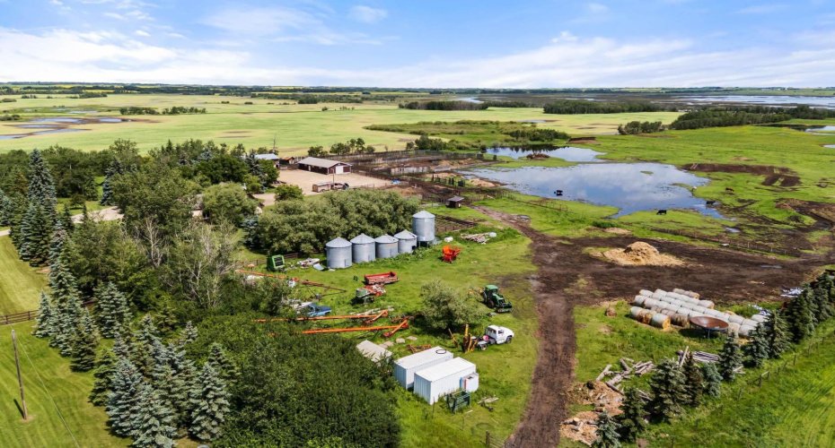 Range Road 194 Range, Rural Camrose County, Alberta t4v 2n1, 3 Bedrooms Bedrooms, ,2 BathroomsBathrooms,Residential,For Sale,194,A2329040