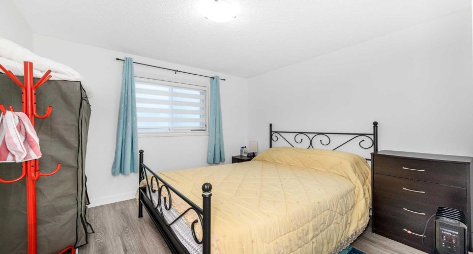 5 Citadel Hills Circle, Calgary, Alberta T3G 3V4, 5 Bedrooms Bedrooms, ,3 BathroomsBathrooms,Residential,For Sale,Citadel Hills,A2329054