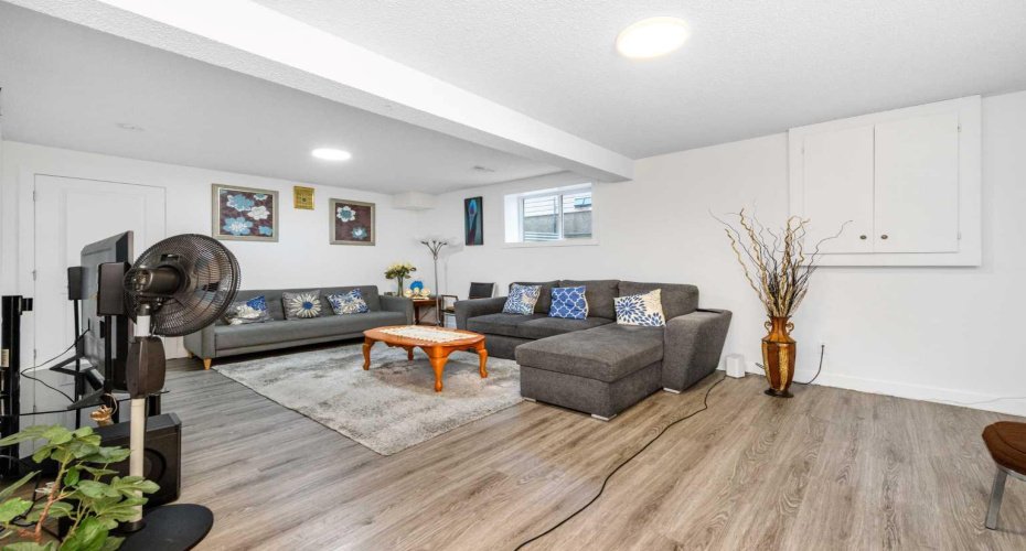 5 Citadel Hills Circle, Calgary, Alberta T3G 3V4, 5 Bedrooms Bedrooms, ,3 BathroomsBathrooms,Residential,For Sale,Citadel Hills,A2329054