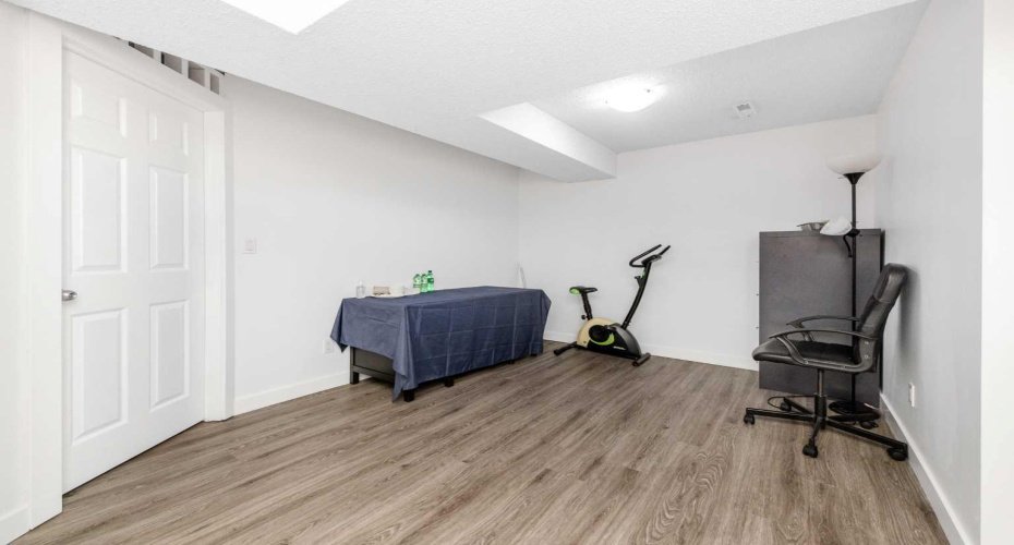 5 Citadel Hills Circle, Calgary, Alberta T3G 3V4, 5 Bedrooms Bedrooms, ,3 BathroomsBathrooms,Residential,For Sale,Citadel Hills,A2329054