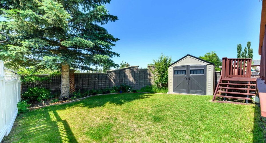 5 Citadel Hills Circle, Calgary, Alberta T3G 3V4, 5 Bedrooms Bedrooms, ,3 BathroomsBathrooms,Residential,For Sale,Citadel Hills,A2329054