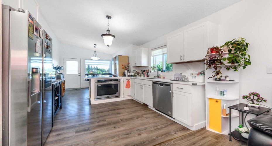 5 Citadel Hills Circle, Calgary, Alberta T3G 3V4, 5 Bedrooms Bedrooms, ,3 BathroomsBathrooms,Residential,For Sale,Citadel Hills,A2329054