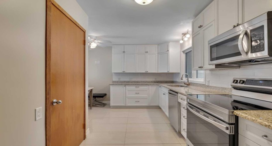 3324 Morley Crescent, Calgary, Alberta T2M 4K9, 5 Bedrooms Bedrooms, ,2 BathroomsBathrooms,Residential,For Sale,Morley,A2329119