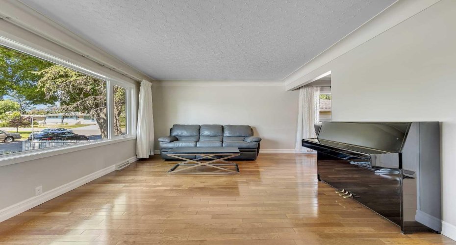 gleaming hardwood  flooring