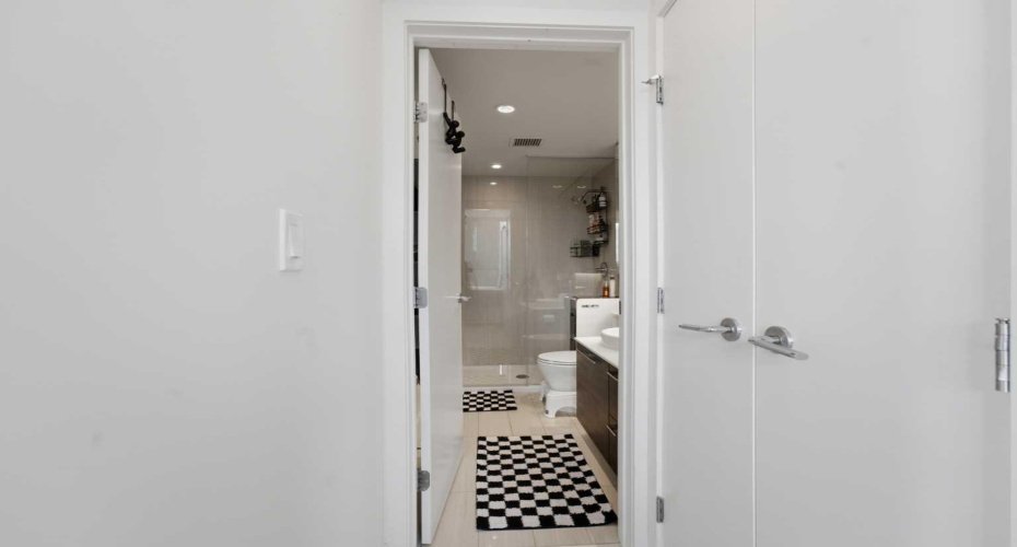 901 10 Avenue, Calgary, Alberta T2R 0B5, 2 Bedrooms Bedrooms, ,2 BathroomsBathrooms,Residential,For Sale,10,A2329167