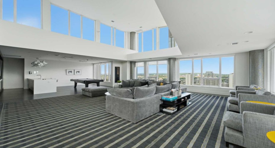 901 10 Avenue, Calgary, Alberta T2R 0B5, 2 Bedrooms Bedrooms, ,2 BathroomsBathrooms,Residential,For Sale,10,A2329167