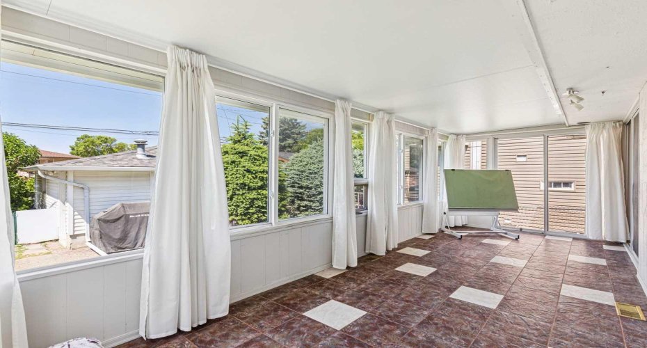 Sun Room off the kitchen