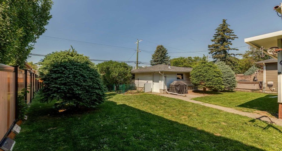 1219 Renfrew Drive, Calgary, Alberta T2E 5J3, 3 Bedrooms Bedrooms, ,2 BathroomsBathrooms,Residential,For Sale,Renfrew,A2329197