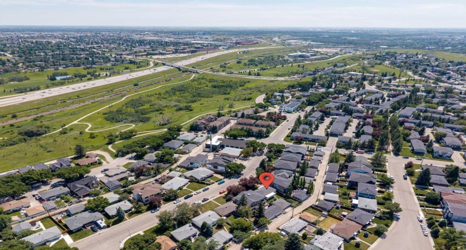1219 Renfrew Drive, Calgary, Alberta T2E 5J3, 3 Bedrooms Bedrooms, ,2 BathroomsBathrooms,Residential,For Sale,Renfrew,A2329197