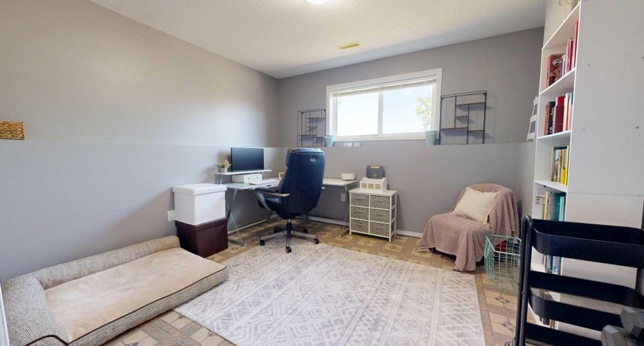10111 98A Street, Sexsmith, Alberta T0H 3C0, 4 Bedrooms Bedrooms, ,3 BathroomsBathrooms,Residential,For Sale,98A,A2329200