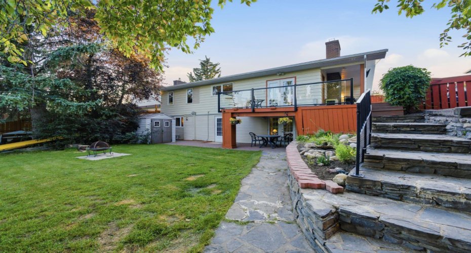 6016 Dalcastle Crescent, Calgary, Alberta T3A 1S4, 5 Bedrooms Bedrooms, ,3 BathroomsBathrooms,Residential,For Sale,Dalcastle,A2329202