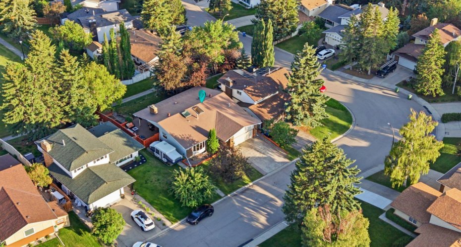 6016 Dalcastle Crescent, Calgary, Alberta T3A 1S4, 5 Bedrooms Bedrooms, ,3 BathroomsBathrooms,Residential,For Sale,Dalcastle,A2329202