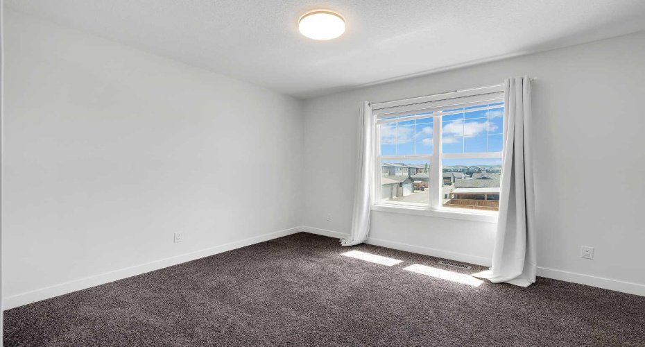 16 Legacy Glen Green, Calgary, Alberta T2X 4G6, 7 Bedrooms Bedrooms, ,5 BathroomsBathrooms,Residential,For Sale,Legacy Glen,A2329206