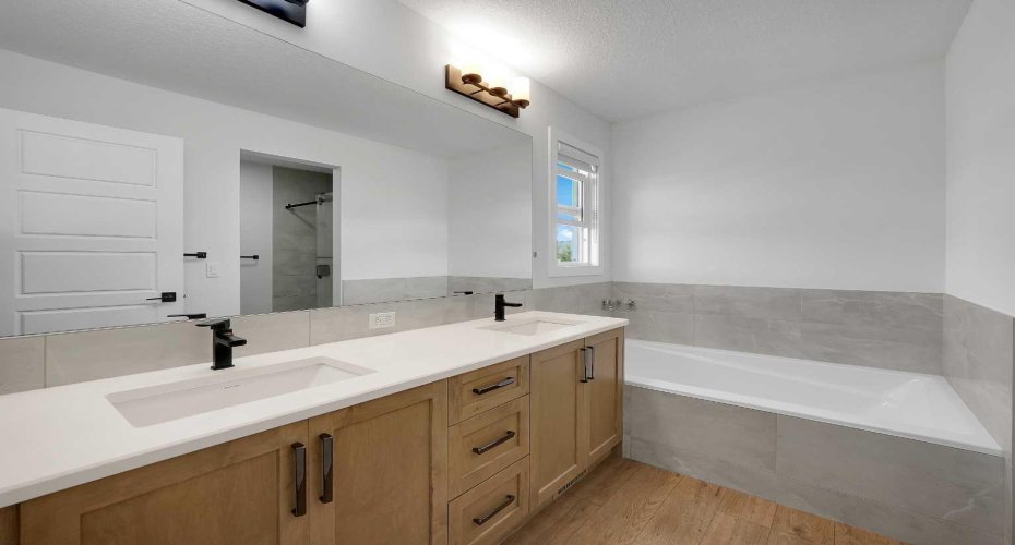 16 Legacy Glen Green, Calgary, Alberta T2X 4G6, 7 Bedrooms Bedrooms, ,5 BathroomsBathrooms,Residential,For Sale,Legacy Glen,A2329206