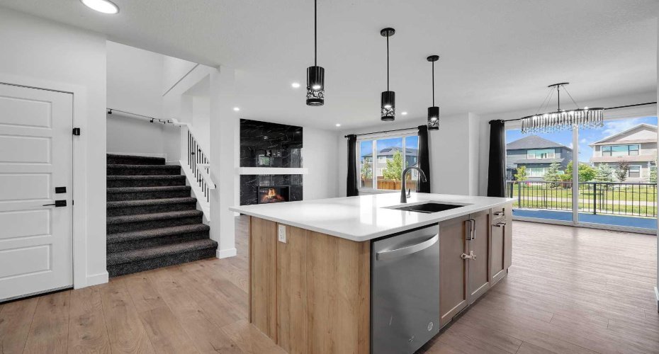 16 Legacy Glen Green, Calgary, Alberta T2X 4G6, 7 Bedrooms Bedrooms, ,5 BathroomsBathrooms,Residential,For Sale,Legacy Glen,A2329206