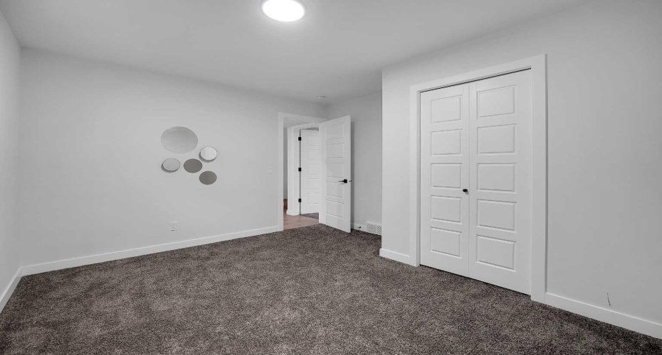 16 Legacy Glen Green, Calgary, Alberta T2X 4G6, 7 Bedrooms Bedrooms, ,5 BathroomsBathrooms,Residential,For Sale,Legacy Glen,A2329206