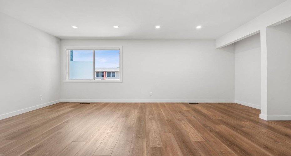 6223 31 Avenue, Calgary, Alberta T3B 1J8, 3 Bedrooms Bedrooms, ,2 BathroomsBathrooms,Residential,For Sale,31,A2329226