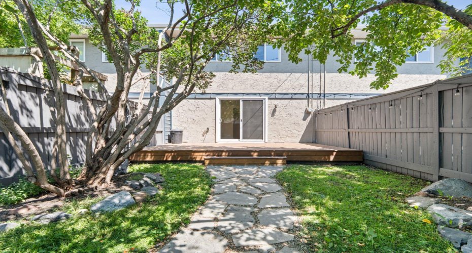 6223 31 Avenue, Calgary, Alberta T3B 1J8, 3 Bedrooms Bedrooms, ,2 BathroomsBathrooms,Residential,For Sale,31,A2329226