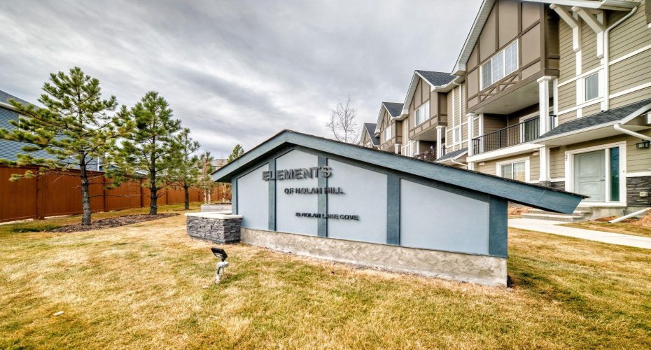 45 Nolanlake Cove, Calgary, Alberta T3R 0Z7, 3 Bedrooms Bedrooms, ,3 BathroomsBathrooms,Residential,For Sale,Nolanlake,A2329229