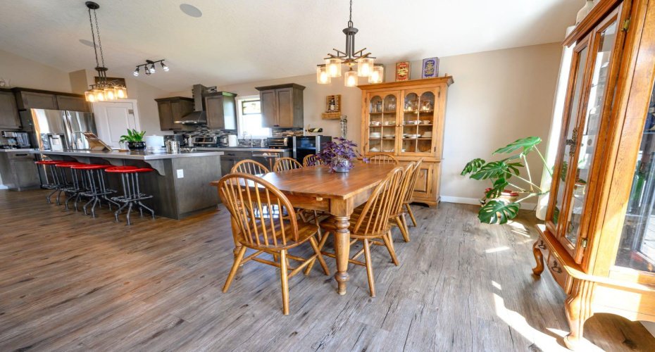 9211 95 Avenue, Wembley, Alberta T0H 3S0, 3 Bedrooms Bedrooms, ,3 BathroomsBathrooms,Residential,For Sale,95,A2329231