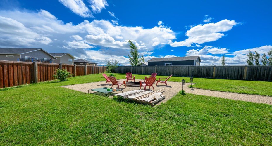 9211 95 Avenue, Wembley, Alberta T0H 3S0, 3 Bedrooms Bedrooms, ,3 BathroomsBathrooms,Residential,For Sale,95,A2329231
