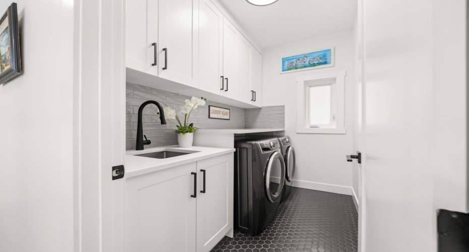 Upper floor laundry