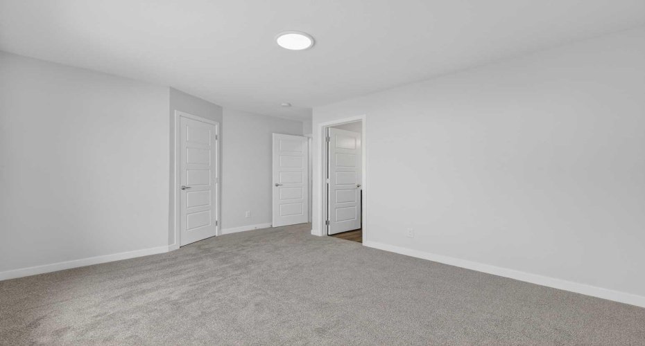 40 Creekside Way, Calgary, Alberta T2X 6E2, 3 Bedrooms Bedrooms, ,3 BathroomsBathrooms,Residential,For Sale,Creekside,A2329248