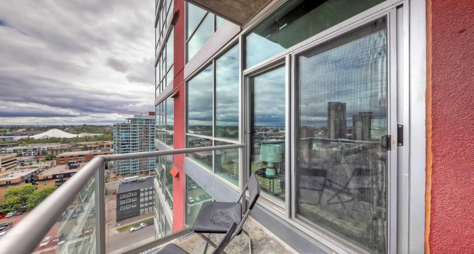 135 13 Avenue, Calgary, Alberta T2R 0W8, 1 Bedroom Bedrooms, ,1 BathroomBathrooms,Residential,For Sale,13,A2329249