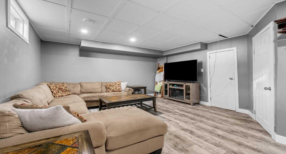 4508 30A Street Close, Lloydminster, Saskatchewan S9V 1X7, 5 Bedrooms Bedrooms, ,2 BathroomsBathrooms,Residential,For Sale,30A,A2329251