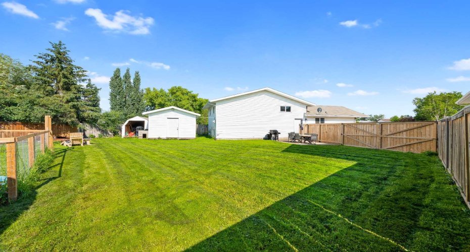4508 30A Street Close, Lloydminster, Saskatchewan S9V 1X7, 5 Bedrooms Bedrooms, ,2 BathroomsBathrooms,Residential,For Sale,30A,A2329251