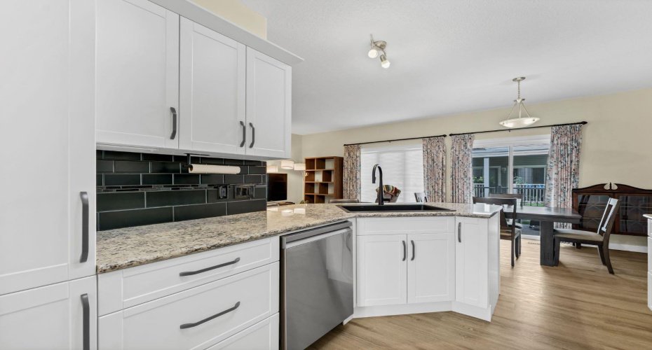 372 Northlands Pointe, Medicine Hat, Alberta T1C0C4, 2 Bedrooms Bedrooms, ,2 BathroomsBathrooms,Residential,For Sale,Northlands,A2329253