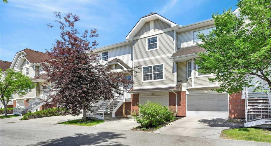 113 Tuscany Springs Gardens, Calgary, Alberta T3L 2R4, 2 Bedrooms Bedrooms, ,3 BathroomsBathrooms,Residential,For Sale,Springs,A2329259