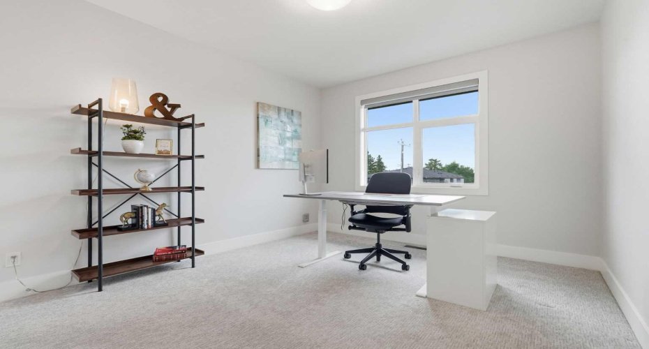 3138 44 Street, Calgary, Alberta T3E 3R6, 4 Bedrooms Bedrooms, ,4 BathroomsBathrooms,Residential,For Sale,44,A2329262