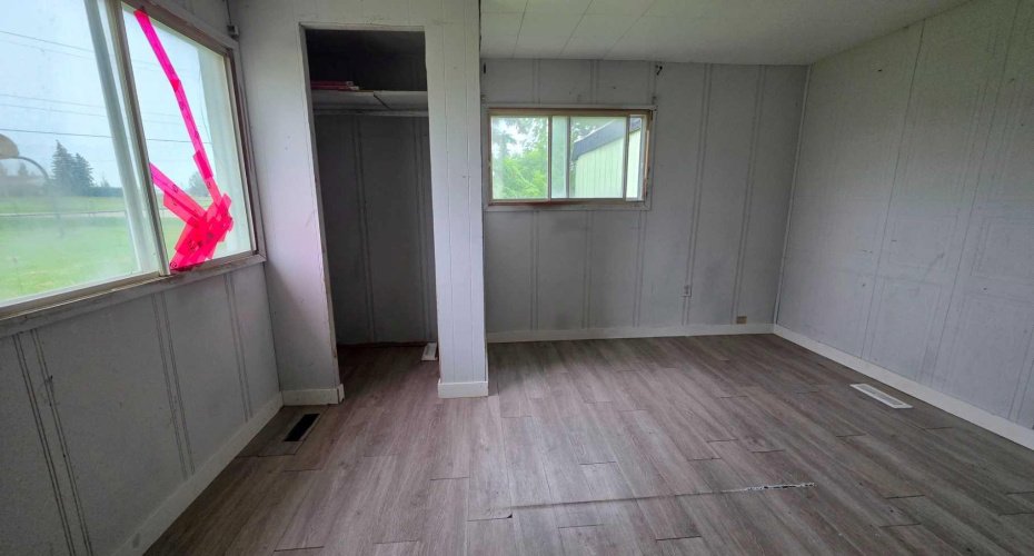 5249 51 Street, Mayerthorpe, Alberta T0E 1N0, 3 Bedrooms Bedrooms, ,1 BathroomBathrooms,Residential,For Sale,51 Street,A2329264