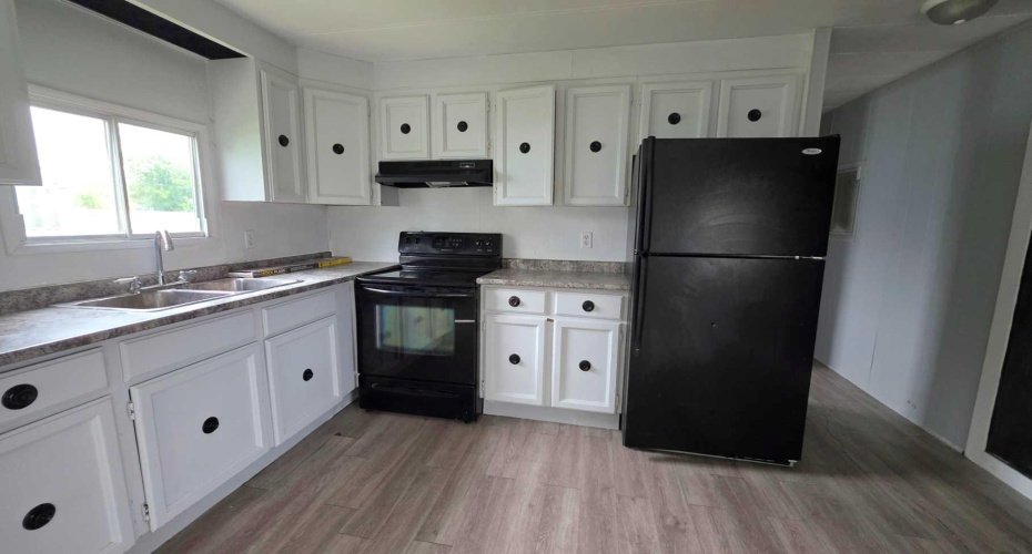 5249 51 Street, Mayerthorpe, Alberta T0E 1N0, 3 Bedrooms Bedrooms, ,1 BathroomBathrooms,Residential,For Sale,51 Street,A2329264