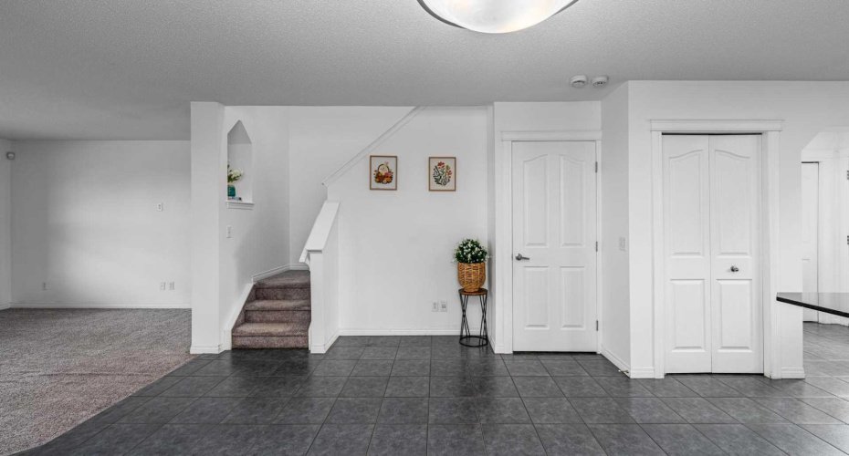 15 Panora Square, Calgary, Alberta T3K 0R8, 3 Bedrooms Bedrooms, ,3 BathroomsBathrooms,Residential,For Sale,Panora,A2329275